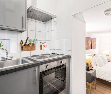 Studio Flat, Edgware Road, W2 - Photo 6