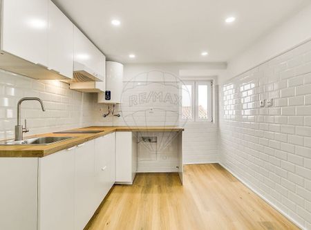 Lisboa, Lisbon 1200 - Photo 2