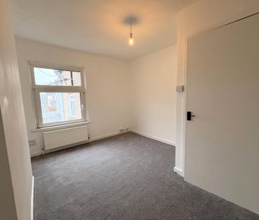 2 bedroom house to rent - Photo 3