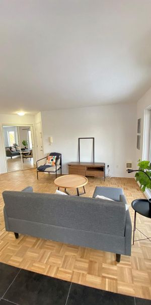 2 CH - 1 SDB - Longueuil - $1,600 /mo - Photo 1