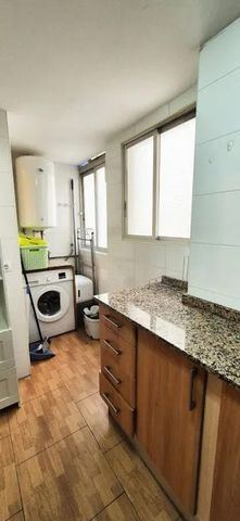 Carrer de Polo y Peyrolón, Valencia, Valencian Community 46021 - Photo 3