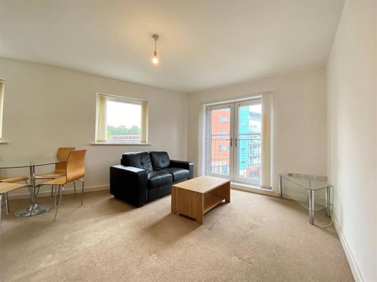 2 Bedroom Apartment To Rent - Photo 1