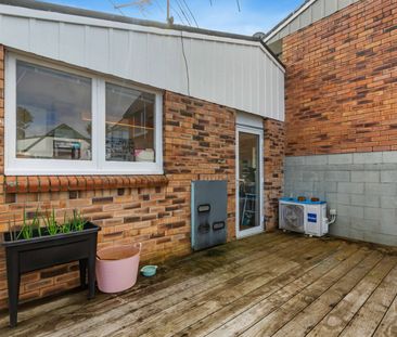 Easy Living - Photo 6