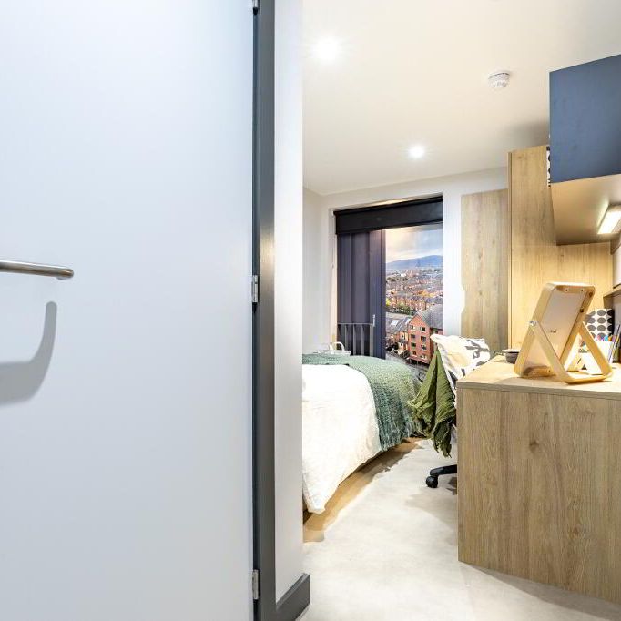 Classic En Suite, Biscuit Factory, 140 Little Donegall St, Belfast, BT1 2FL - Photo 1