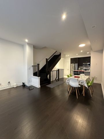 For Lease - 40 Lunar Crescent Unit# 72, Mississauga, Ontario - Photo 2