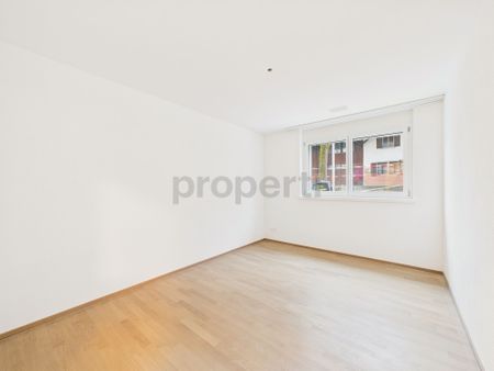 Modern 4.5-room apartment with garden and terrace seating area in Bülach – New construction 2026 - Photo 3