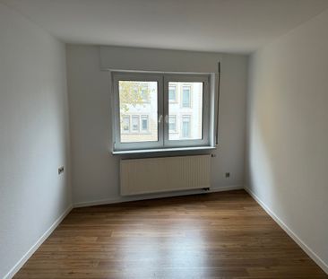 * S-WANGEN: Modernisierte, gemütliche 3-Zi.-Wohnung in guter Umgebu... - Photo 5