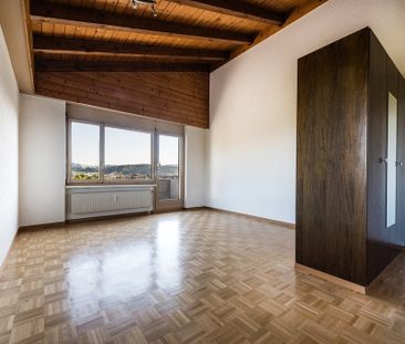 Sonnige und ruhige Lage - Nähe Autobahnzufahrt A1 - Photo 1