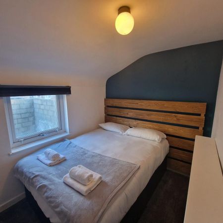 2 bedroom apartment to rent - Photo 3