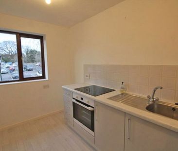 Woodhams Close, East Sussex - £975pcm - Photo 5