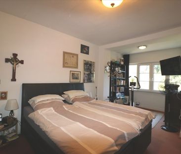 Charmante 4 Zimmer Altbauwohnung über zwei Ebenen mit Terrasse & Ga... - Photo 6