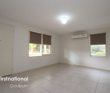 30 Strathallen Crescent, Goulburn - Photo 1