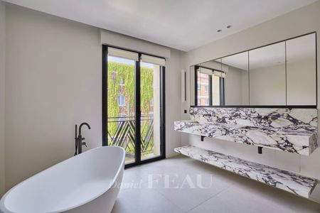Hôtel particulier • Saint James-Delabordère - Photo 5