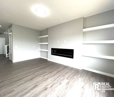 BRAND NEW Family Home in Strathmore / Duplex / Double Garage/Unfinished Basement - Photo 3