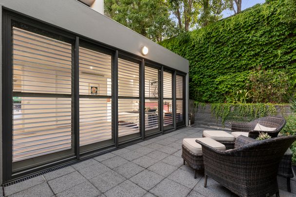 1/245 Kooyong Road, Toorak VIC 3142 - Apartment For Rent | Domain - Photo 1