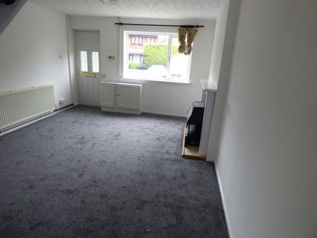 21 Audlum Court, Bury, BL9 7PN - Photo 3