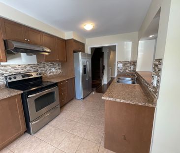 For Lease - 272 wetenhall landing Lane, Milton, Ontario - Photo 3