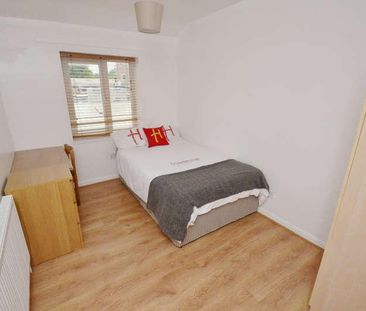 Standish Road, Fallowfield, Manchester, M14 - Photo 4