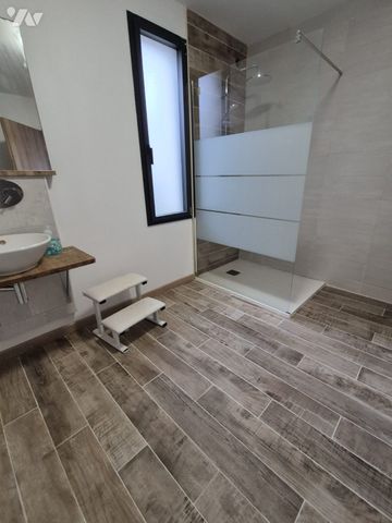 A LOUER FERQUES - MAISON 1 CHAMBRE + TERRASSE - Photo 5