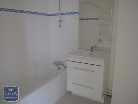 Location Appartement 4 pièces 78m² ANGERS 49100 - Photo 3