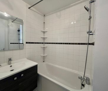 Location Appartement 2 pièces 46m² - Photo 4