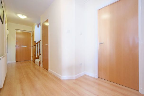 85 Shaw Crescent, AB25 3BU, Aberdeen - Photo 1