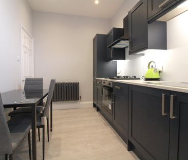 Lansdown, Cheltenham GL50 2HX - Photo 4