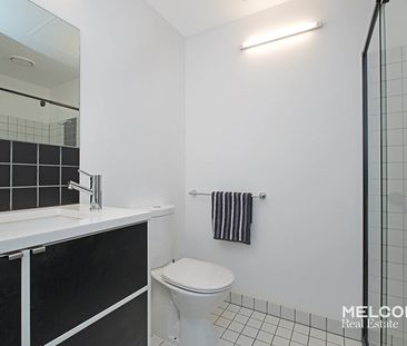 TWO BEDROOMS AT A'BECKETT TOWER - UNFURNISHED WITH WHITEGOODS - Photo 2