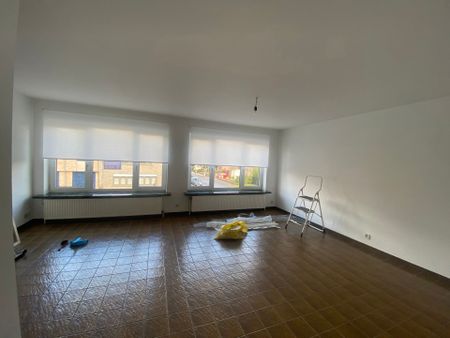 2 slpk appartement op 1ste verdieping met garage en tuin - Photo 5