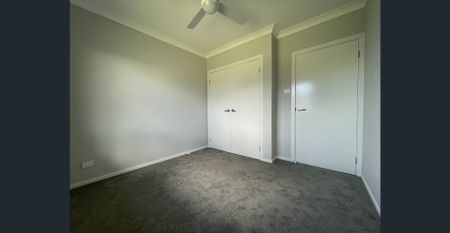 Four Bedroom Home - Photo 5