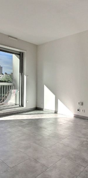 PARIS : appartement T1 (33 m²) à louer - Photo 1