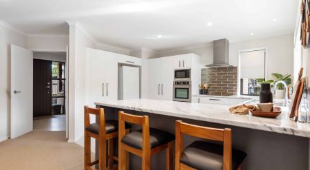 Family-Friendly Home in Central Location - 20 Casey Ave - Photo 4