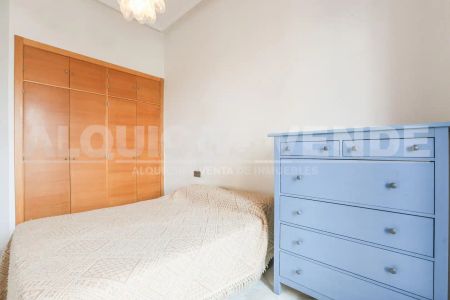 Piso de alquiler en San Gil - Photo 4