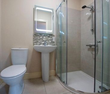 Apt 4 Carolan House, 56 Rossmore Drive, Belfast, BT7 3LA - Photo 2