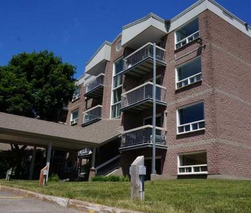 4 1/2 À Louer - Photo 4