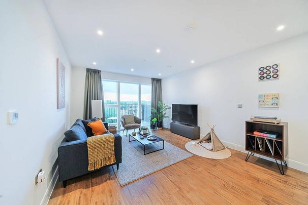 3 bedroom flat to rent - Photo 1