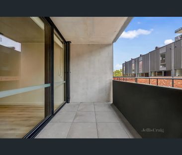 111/26 Oakover Road, Preston, Vic 3072 - Photo 2