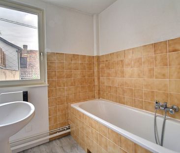 Location Appartement 3 pièces 52m² BARR 67140 - Photo 2