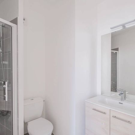 Rental Apartment Bordeaux Saint-Jean - Photo 4