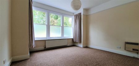 1 bedroom ground floor flat to rent - Photo 2