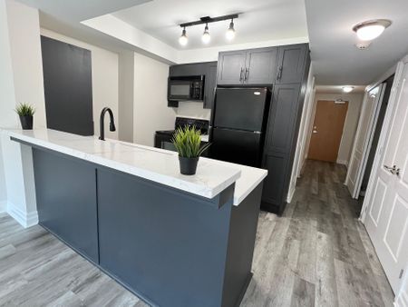 For Lease - 44 Bond Street Unit# 204, Oshawa, Ontario - Photo 3