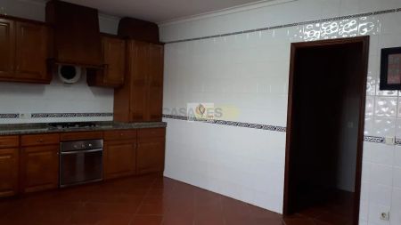 Apartment T2 in Oiã, Oliveira do Bairro - Photo 4