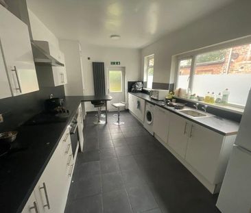 2 bedroom house share to rent - Photo 4