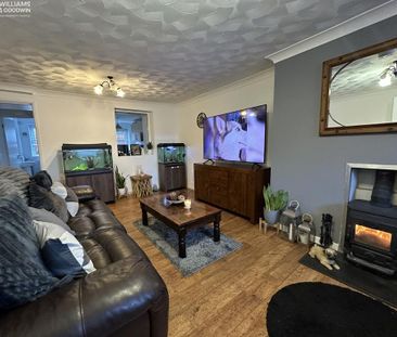 3 bedroom terraced house to rent - Photo 1