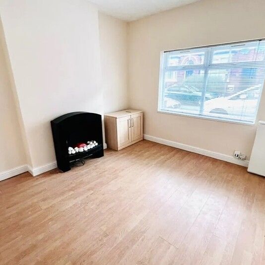 Ivanhoe Street, Dudley, DY2 0YA - Photo 1