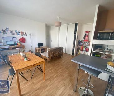 Location Appartement 2 pièces 37m² CHOLET 49300 - Photo 2