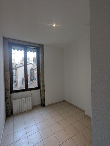 Location Appartement 3 pièces 57m² LYON 6ème - Photo 3