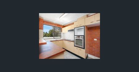 If you were any closer to the beach, you would be in the water! - Photo 3