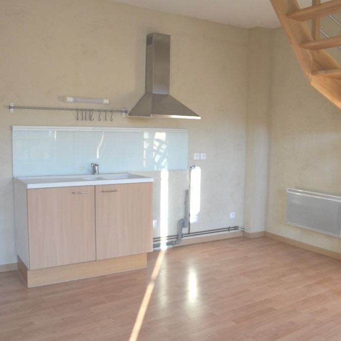 Location Appartement 2 pièces 48m² ST MIHIEL 55300 - Photo 1