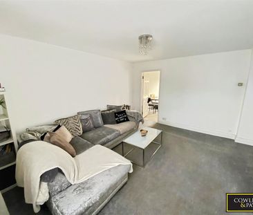 The Frame, Basildon, Essex - Photo 1